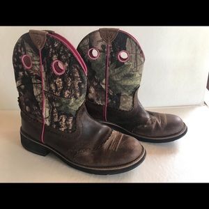 ARIAT Fat Baby Boots - Woman’s Size 11